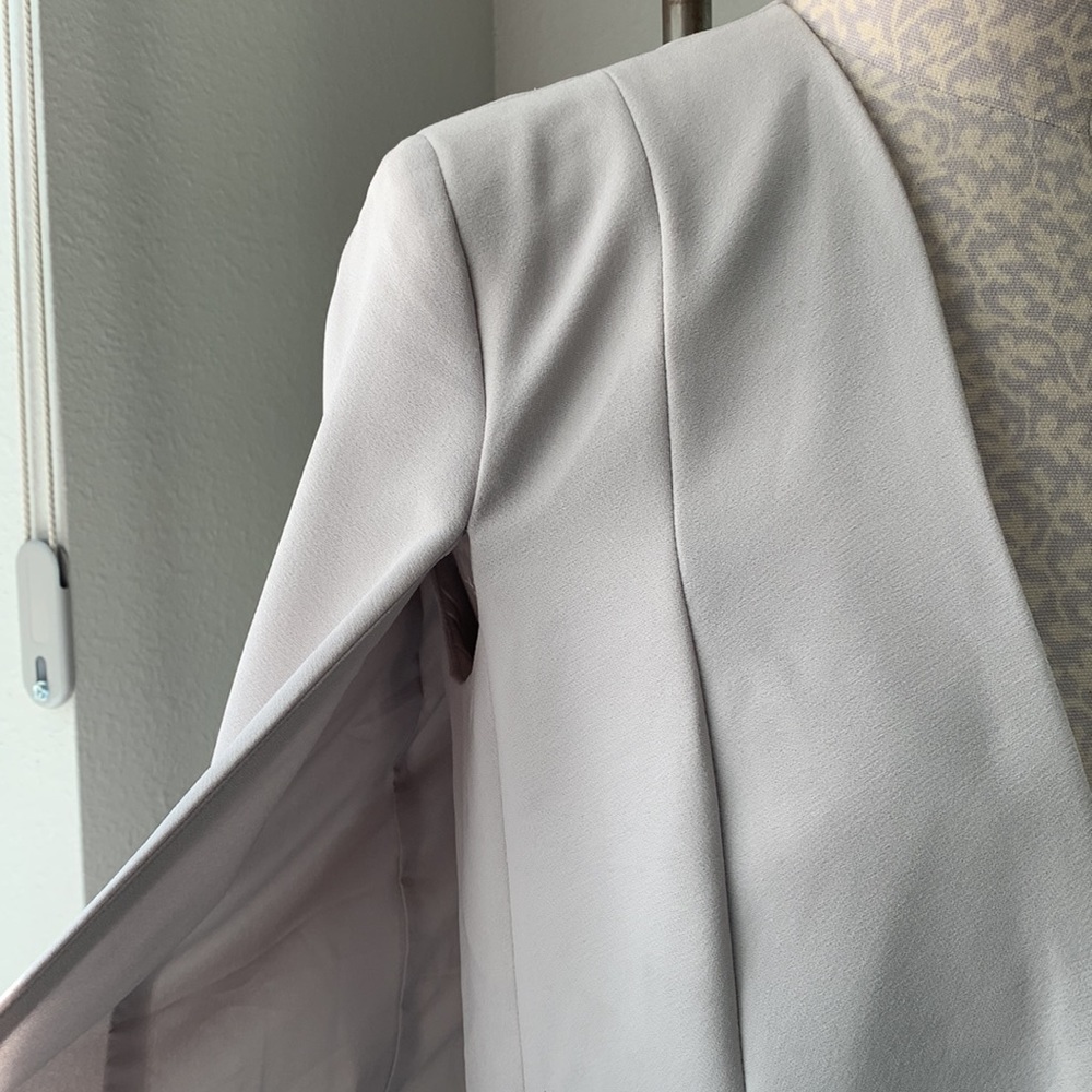 Cape jacket - Picture 2 of 4